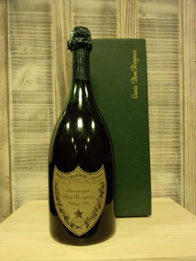 CHAMPAGNE DOM PERIGNON...