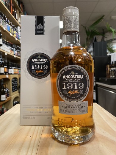 RHUM ANGOSTURA  1919  40 %