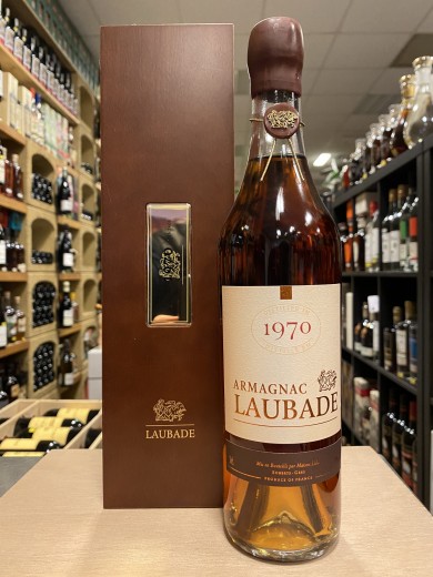 CHÂTEAU DE LAUBADE...