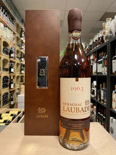 CHÂTEAU DE LAUBADE Bas...