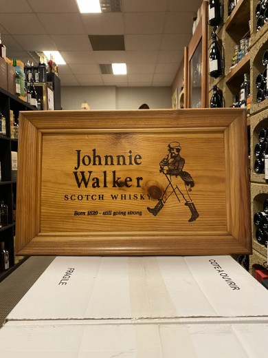 JOHNNIE WALKER Plateau /...