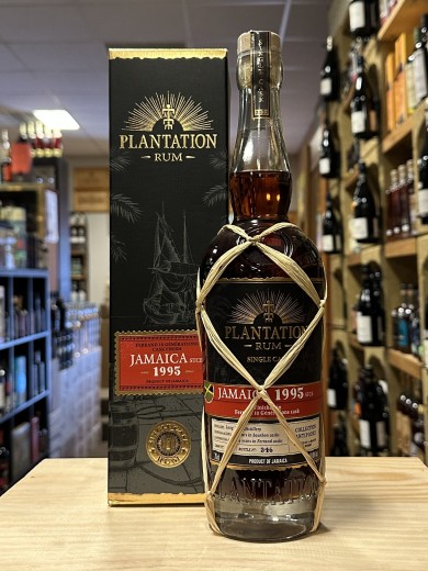 LONG POND PLANTATION RUM...